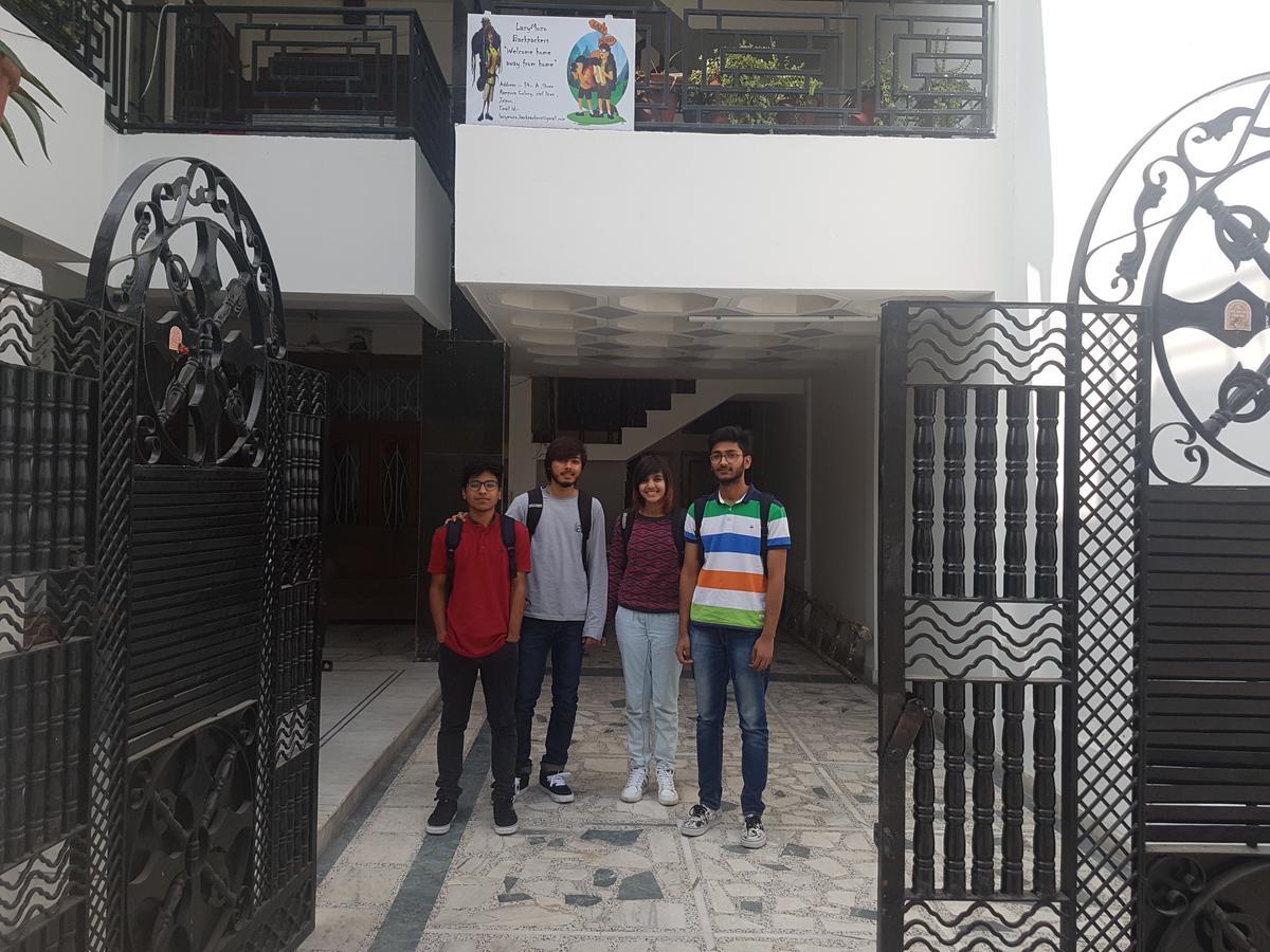 Lazy Mozo Backpackers Hostel Jaipur Bagian luar foto