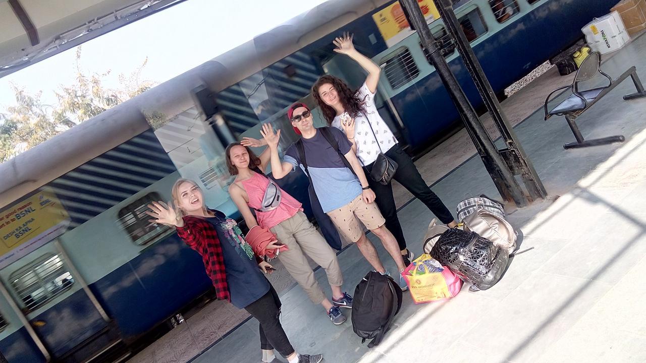 Lazy Mozo Backpackers Hostel Jaipur Bagian luar foto
